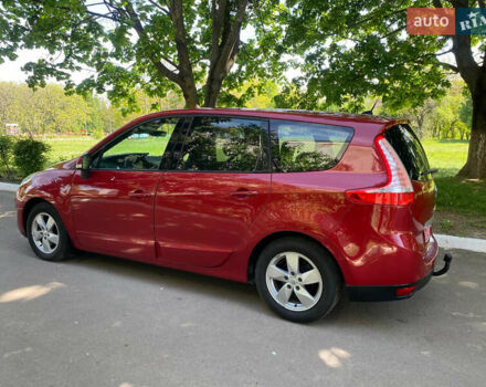 Червоний Рено Гранд Сценік, об'ємом двигуна 1.4 л та пробігом 247 тис. км за 6450 $, фото 6 на Automoto.ua