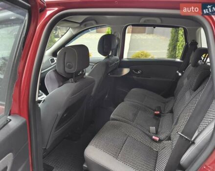 Червоний Рено Гранд Сценік, об'ємом двигуна 1.5 л та пробігом 251 тис. км за 7900 $, фото 7 на Automoto.ua