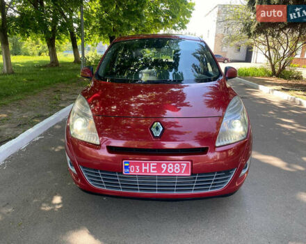 Червоний Рено Гранд Сценік, об'ємом двигуна 1.4 л та пробігом 247 тис. км за 6450 $, фото 15 на Automoto.ua
