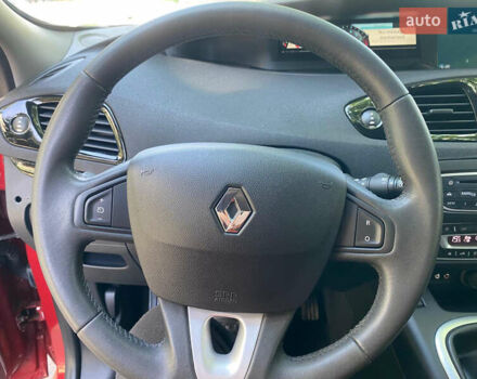 Червоний Рено Гранд Сценік, об'ємом двигуна 1.4 л та пробігом 247 тис. км за 6450 $, фото 29 на Automoto.ua
