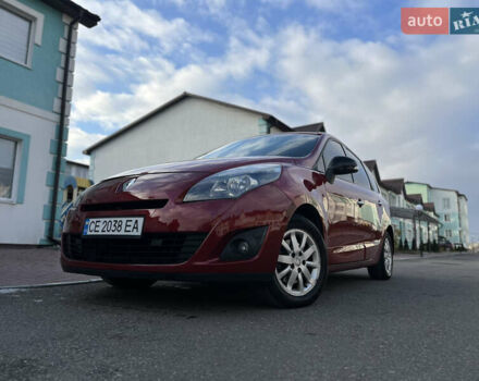 Красный Рено Гранд Сценик, объемом двигателя 1.5 л и пробегом 290 тыс. км за 6950 $, фото 4 на Automoto.ua