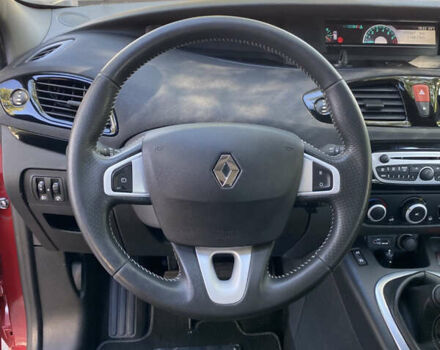 Красный Рено Гранд Сценик, объемом двигателя 1.4 л и пробегом 198 тыс. км за 7750 $, фото 18 на Automoto.ua