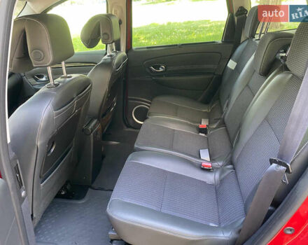 Червоний Рено Гранд Сценік, об'ємом двигуна 1.4 л та пробігом 247 тис. км за 6450 $, фото 35 на Automoto.ua