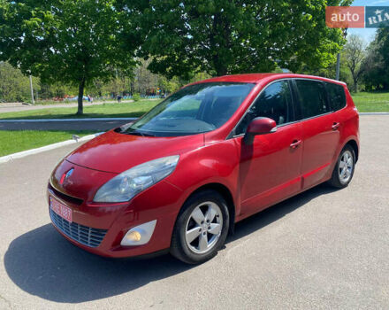 Червоний Рено Гранд Сценік, об'ємом двигуна 1.4 л та пробігом 247 тис. км за 6450 $, фото 67 на Automoto.ua