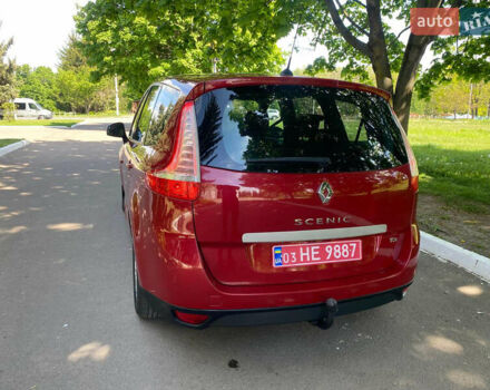 Червоний Рено Гранд Сценік, об'ємом двигуна 1.4 л та пробігом 247 тис. км за 6450 $, фото 4 на Automoto.ua