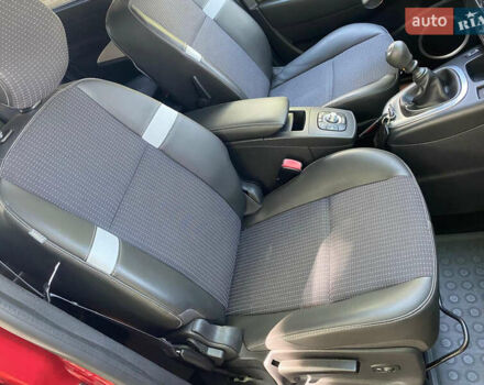 Червоний Рено Гранд Сценік, об'ємом двигуна 1.4 л та пробігом 247 тис. км за 6450 $, фото 52 на Automoto.ua