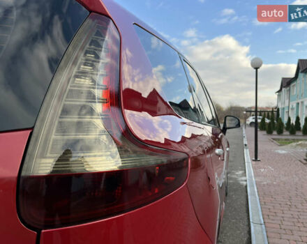 Красный Рено Гранд Сценик, объемом двигателя 1.5 л и пробегом 290 тыс. км за 6950 $, фото 30 на Automoto.ua