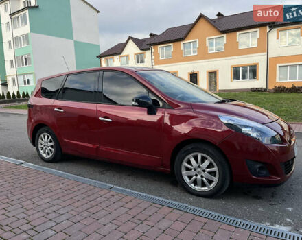 Красный Рено Гранд Сценик, объемом двигателя 1.5 л и пробегом 290 тыс. км за 6950 $, фото 22 на Automoto.ua