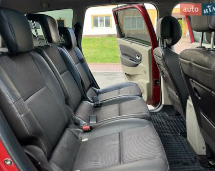 Красный Рено Гранд Сценик, объемом двигателя 1.5 л и пробегом 290 тыс. км за 6950 $, фото 41 на Automoto.ua