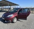Красный Рено Гранд Сценик, объемом двигателя 1.5 л и пробегом 240 тыс. км за 8000 $, фото 1 на Automoto.ua