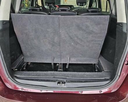 Красный Рено Гранд Сценик, объемом двигателя 1.46 л и пробегом 270 тыс. км за 9900 $, фото 6 на Automoto.ua