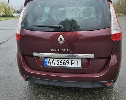 Красный Рено Гранд Сценик, объемом двигателя 1.46 л и пробегом 270 тыс. км за 9900 $, фото 1 на Automoto.ua