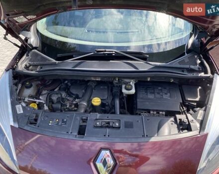 Красный Рено Гранд Сценик, объемом двигателя 1.5 л и пробегом 265 тыс. км за 8800 $, фото 20 на Automoto.ua