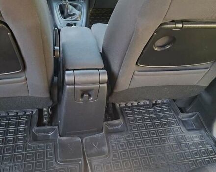 Червоний Рено Гранд Сценік, об'ємом двигуна 1.6 л та пробігом 290 тис. км за 8400 $, фото 1 на Automoto.ua