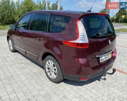 Красный Рено Гранд Сценик, объемом двигателя 1.5 л и пробегом 265 тыс. км за 8800 $, фото 3 на Automoto.ua
