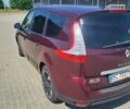 Красный Рено Гранд Сценик, объемом двигателя 1.5 л и пробегом 227 тыс. км за 10000 $, фото 3 на Automoto.ua