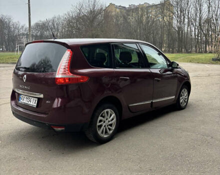 Червоний Рено Гранд Сценік, об'ємом двигуна 1.6 л та пробігом 280 тис. км за 7500 $, фото 8 на Automoto.ua