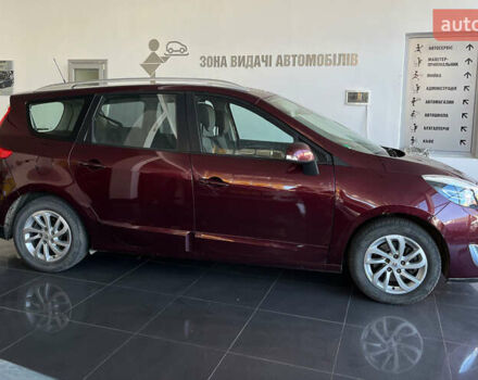 Красный Рено Гранд Сценик, объемом двигателя 1.5 л и пробегом 135 тыс. км за 12350 $, фото 7 на Automoto.ua