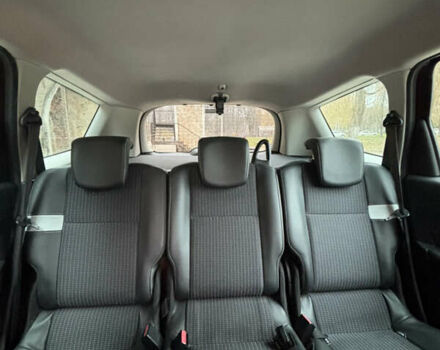 Червоний Рено Гранд Сценік, об'ємом двигуна 1.6 л та пробігом 280 тис. км за 7500 $, фото 18 на Automoto.ua