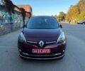Червоний Рено Гранд Сценік, об'ємом двигуна 1.5 л та пробігом 228 тис. км за 10800 $, фото 1 на Automoto.ua