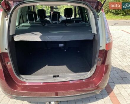 Красный Рено Гранд Сценик, объемом двигателя 1.5 л и пробегом 265 тыс. км за 8800 $, фото 19 на Automoto.ua