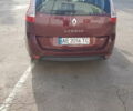 Красный Рено Гранд Сценик, объемом двигателя 1.6 л и пробегом 186 тыс. км за 10200 $, фото 16 на Automoto.ua