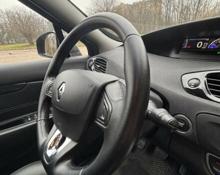 Червоний Рено Гранд Сценік, об'ємом двигуна 1.6 л та пробігом 280 тис. км за 7500 $, фото 21 на Automoto.ua