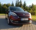 Красный Рено Гранд Сценик, объемом двигателя 1.6 л и пробегом 220 тыс. км за 11200 $, фото 1 на Automoto.ua