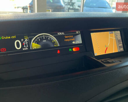 Красный Рено Гранд Сценик, объемом двигателя 1.5 л и пробегом 135 тыс. км за 12350 $, фото 28 на Automoto.ua