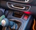 Красный Рено Гранд Сценик, объемом двигателя 1.5 л и пробегом 205 тыс. км за 7800 $, фото 6 на Automoto.ua
