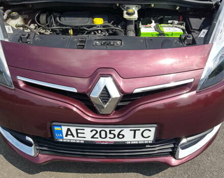 Красный Рено Гранд Сценик, объемом двигателя 1.6 л и пробегом 186 тыс. км за 10200 $, фото 11 на Automoto.ua