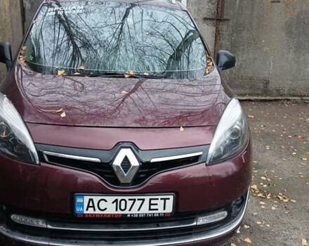 Красный Рено Гранд Сценик, объемом двигателя 1.6 л и пробегом 299 тыс. км за 9799 $, фото 1 на Automoto.ua