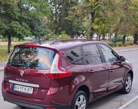 Красный Рено Гранд Сценик, объемом двигателя 1.5 л и пробегом 281 тыс. км за 7999 $, фото 4 на Automoto.ua