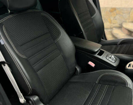 Красный Рено Гранд Сценик, объемом двигателя 1.6 л и пробегом 181 тыс. км за 10500 $, фото 26 на Automoto.ua