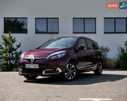 Красный Рено Гранд Сценик, объемом двигателя 1.5 л и пробегом 119 тыс. км за 12950 $, фото 5 на Automoto.ua