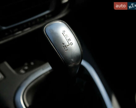 Красный Рено Гранд Сценик, объемом двигателя 1.5 л и пробегом 119 тыс. км за 12950 $, фото 30 на Automoto.ua