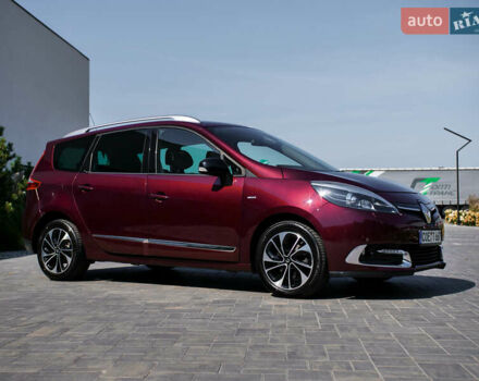 Красный Рено Гранд Сценик, объемом двигателя 1.5 л и пробегом 119 тыс. км за 12950 $, фото 3 на Automoto.ua