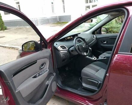 Красный Рено Гранд Сценик, объемом двигателя 1.5 л и пробегом 281 тыс. км за 7999 $, фото 12 на Automoto.ua