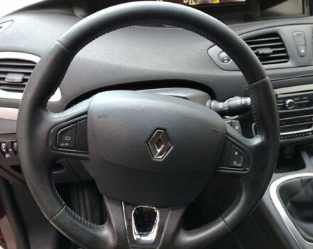 Красный Рено Гранд Сценик, объемом двигателя 1.5 л и пробегом 281 тыс. км за 7999 $, фото 15 на Automoto.ua