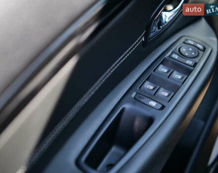 Красный Рено Гранд Сценик, объемом двигателя 1.5 л и пробегом 119 тыс. км за 12950 $, фото 34 на Automoto.ua