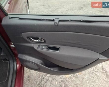 Красный Рено Гранд Сценик, объемом двигателя 1.5 л и пробегом 208 тыс. км за 9500 $, фото 15 на Automoto.ua