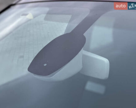 Красный Рено Гранд Сценик, объемом двигателя 1.6 л и пробегом 262 тыс. км за 8900 $, фото 15 на Automoto.ua