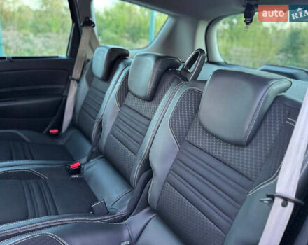 Красный Рено Гранд Сценик, объемом двигателя 1.5 л и пробегом 202 тыс. км за 9350 $, фото 72 на Automoto.ua