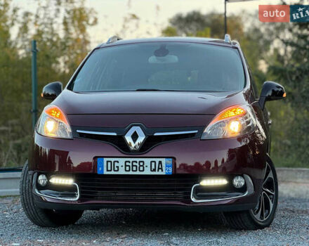 Красный Рено Гранд Сценик, объемом двигателя 1.5 л и пробегом 202 тыс. км за 9350 $, фото 2 на Automoto.ua