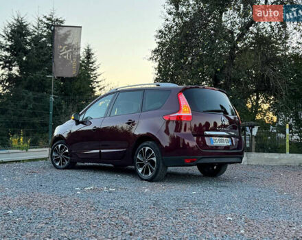 Красный Рено Гранд Сценик, объемом двигателя 1.5 л и пробегом 202 тыс. км за 9350 $, фото 42 на Automoto.ua