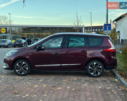 Красный Рено Гранд Сценик, объемом двигателя 1.46 л и пробегом 290 тыс. км за 10300 $, фото 2 на Automoto.ua