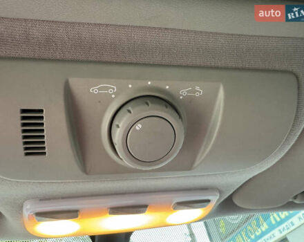 Червоний Рено Гранд Сценік, об'ємом двигуна 1.5 л та пробігом 181 тис. км за 10400 $, фото 35 на Automoto.ua