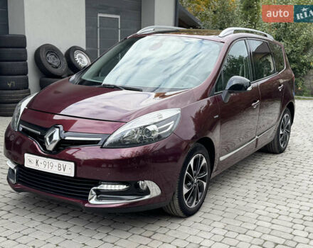 Червоний Рено Гранд Сценік, об'ємом двигуна 1.5 л та пробігом 181 тис. км за 10400 $, фото 2 на Automoto.ua
