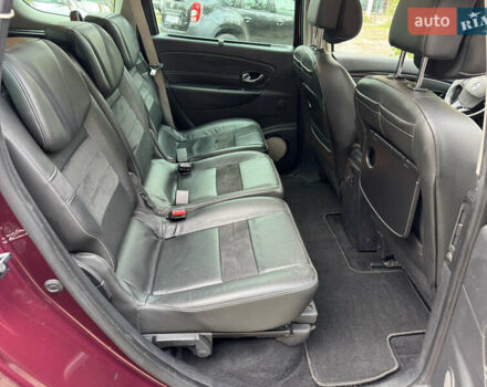 Червоний Рено Гранд Сценік, об'ємом двигуна 1.5 л та пробігом 181 тис. км за 10400 $, фото 9 на Automoto.ua