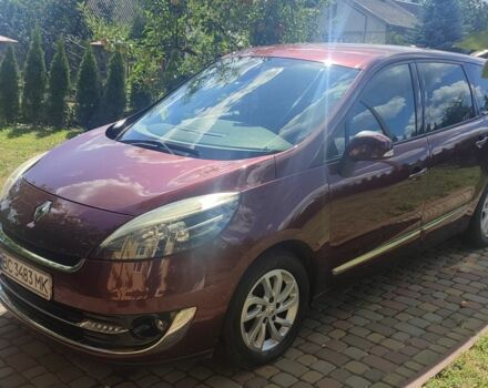 Червоний Рено Гранд Сценік, об'ємом двигуна 1.5 л та пробігом 186 тис. км за 8900 $, фото 3 на Automoto.ua